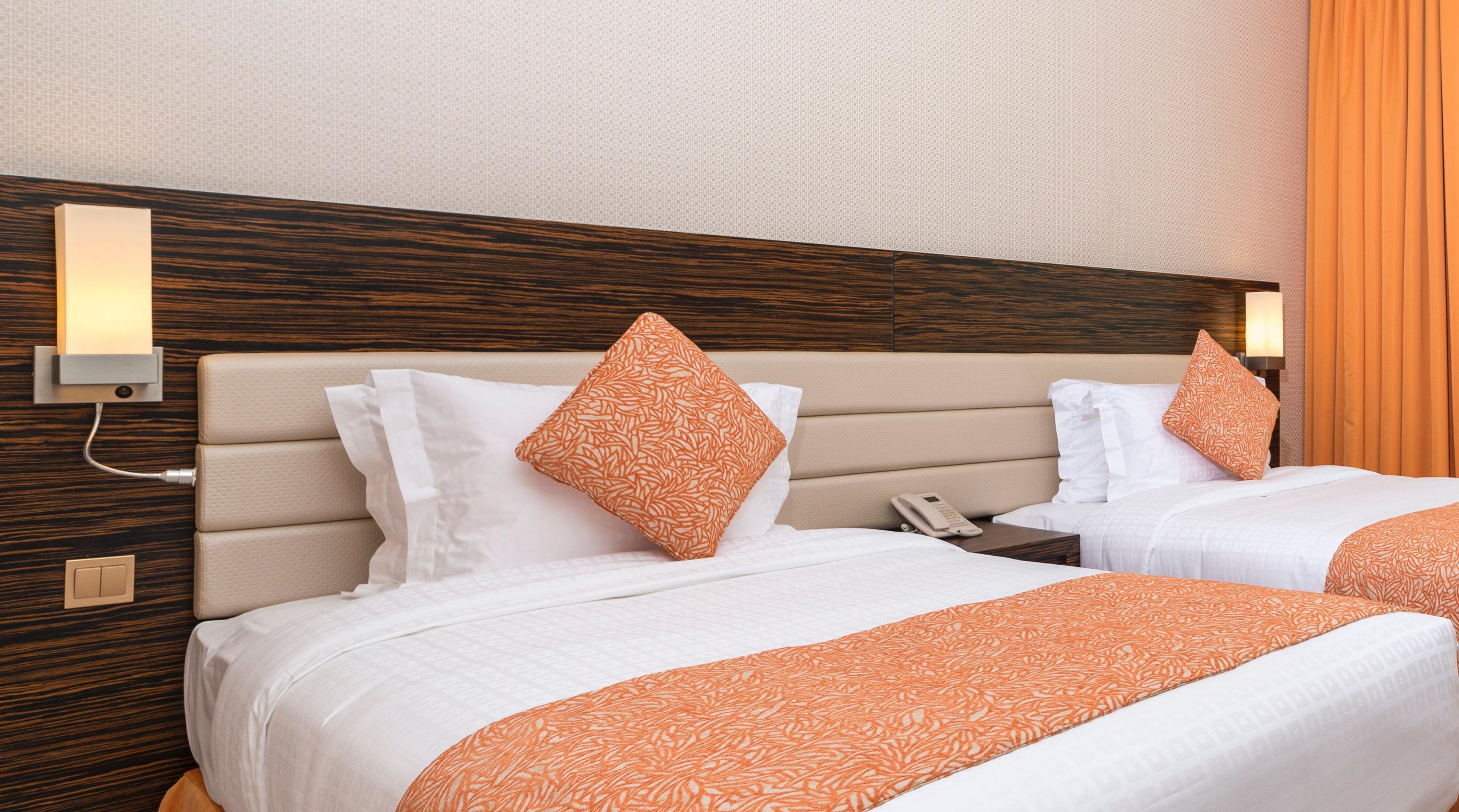 Atana Hotel Dubai Esterno foto A room at the hotel