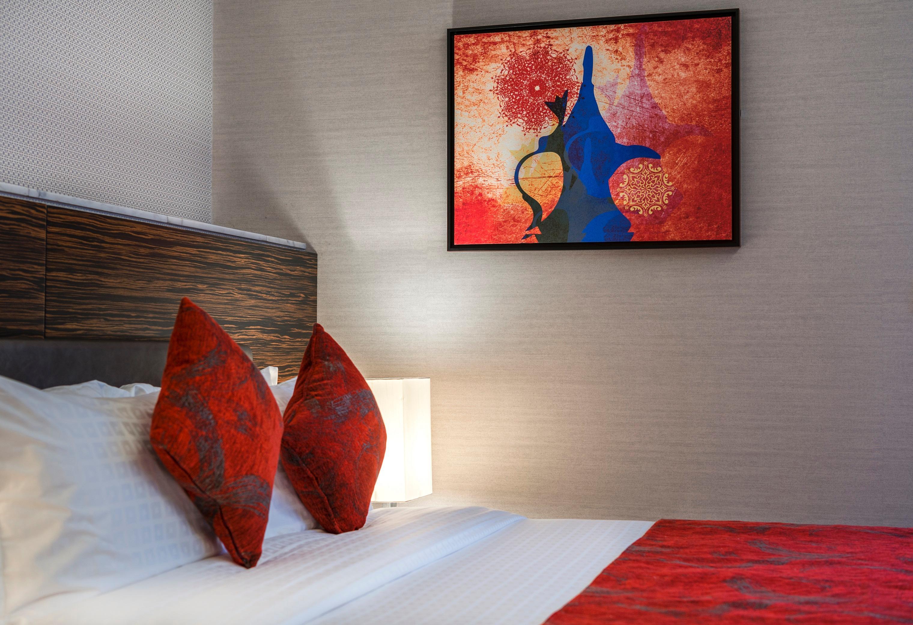 Atana Hotel Dubai Esterno foto A room at the hotel